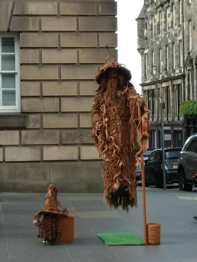 英國愛丁堡的街頭藝人行動雕塑（Living Statue in Edinburgh）